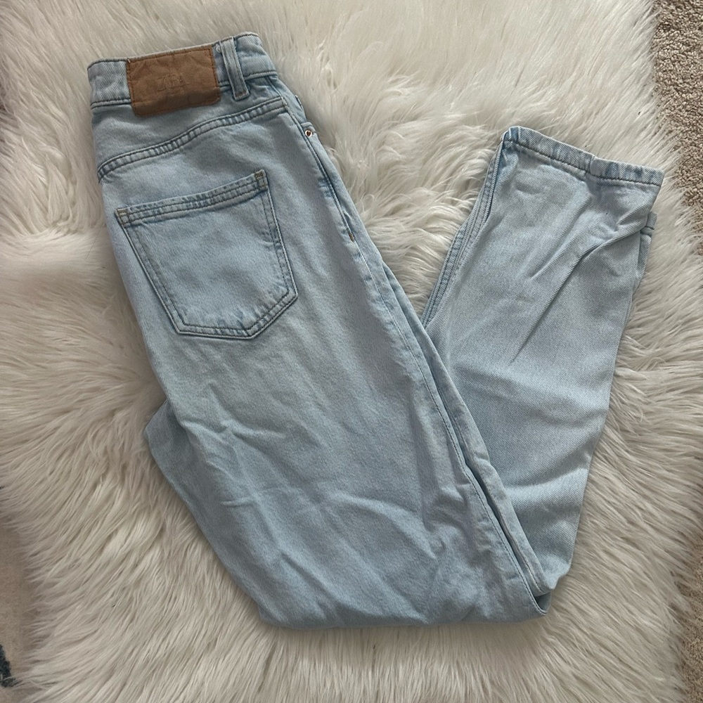 Zara Blue Straight Mom Jeans Classic Denim